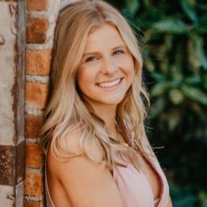 Meet your Posher, Carlyn